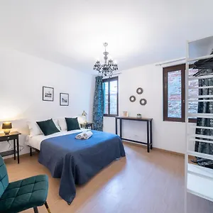 Haus Ormesini Venise